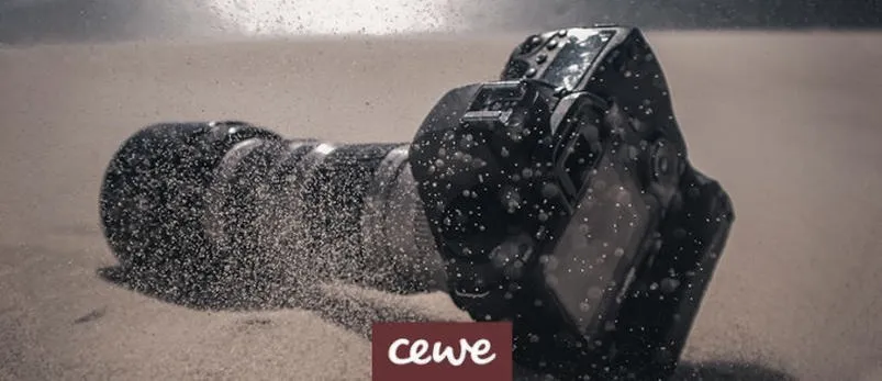 Czy ubezpieczenie aparatu fotograficznego wymaga osobnej polisy, czy wystarczy polisa domowa?
