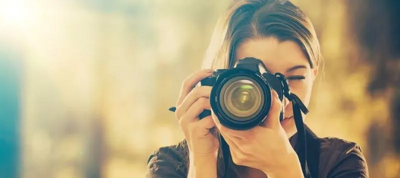 Fotograf – kulisy pracy, umiejętności i wyzwania zawodu