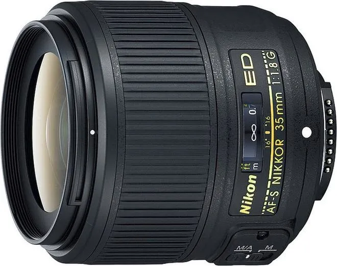 Obiektywy Nikon: jaki do czego wybrać?